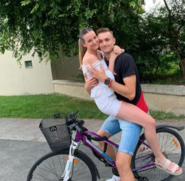 Sasa Kalajdzic with his girlfriend Lorena.